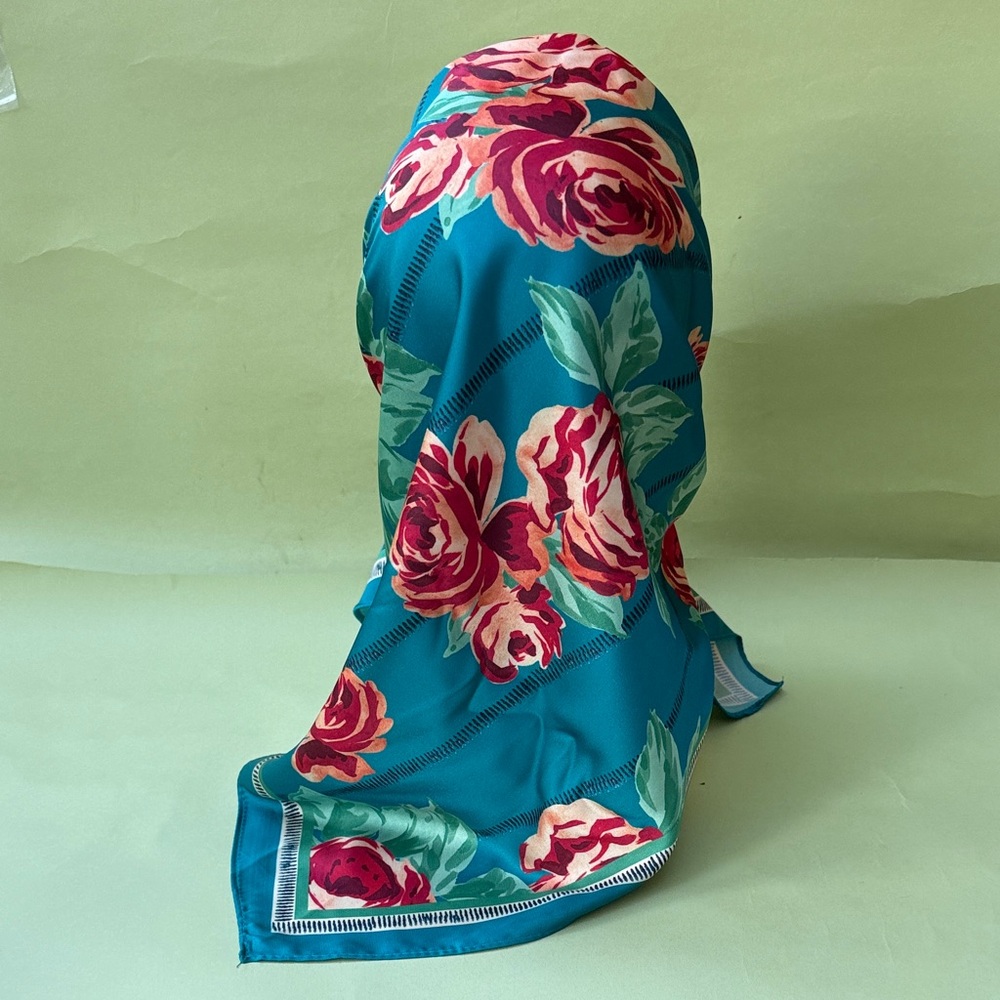 New Multicolored Floral Silky Scarf - Picture 2 of 7